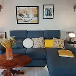 Gare Montoparnasse 2 Mins,,front Metro,gorgeous 2 Bedroom, 76 M2 ,in Center Of St Germain Very Close To Notre Dame Of ,5 Mns Eiffel Tour