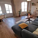 Lejlighed Gare Montoparnasse 2 Mins,,front Metro,gorgeous 2 Bedroom, 76 M2 ,in Center Of St Germain Very Close To Notre Dame Of ,5 Mns Eiffel Tour Paris
