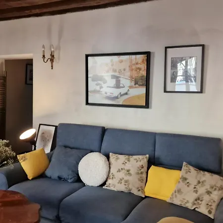 Gare Montoparnasse ,Awesome, 76 M2 2 Bedroom,,Center Of St Germain ,5 Mins Eiffel Tour And Louvre Meusm ,2 Mins Latin Dustrict And Cathedral Of Notre Of Paris Διαμέρισμα