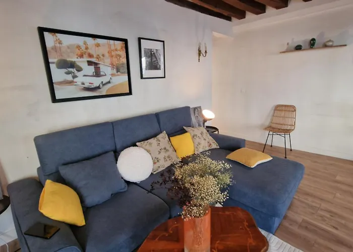 Gorgeous 2 Bedroom, 70 M2 ,in Center Of St Germain Veryclose To Notre Dame Of ,5 Mns Eiffel Tour *