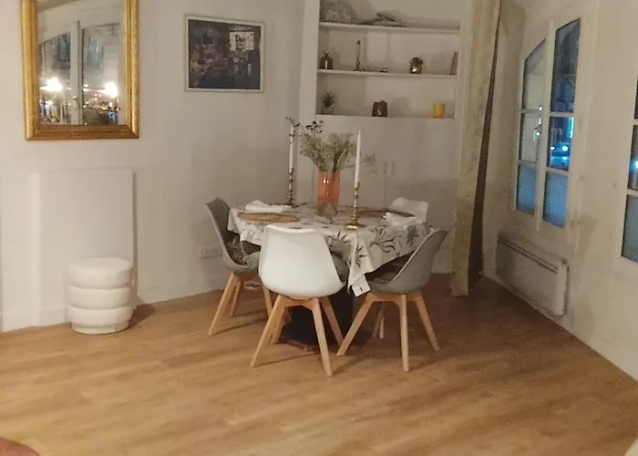 Gorgeous 2 Bedroom, 70 M2 ,in Center Of St Germain Veryclose To Notre Dame Of ,5 Mns Eiffel Tour باريس